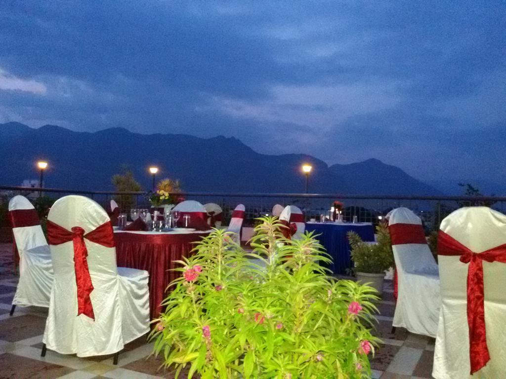 Hotel Western Gatz Theni Allinagaram Exterior foto