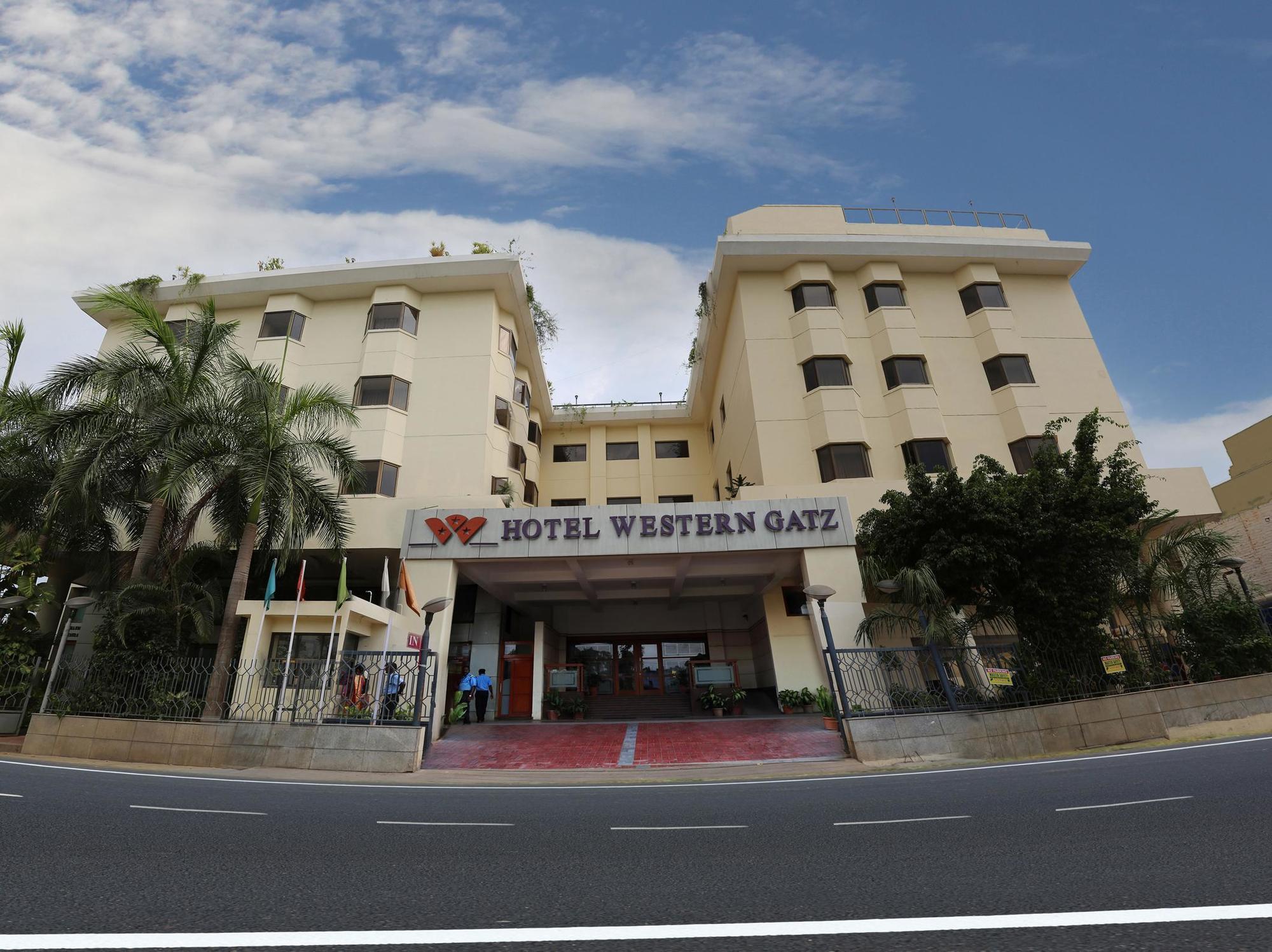 Hotel Western Gatz Theni Allinagaram Exterior foto