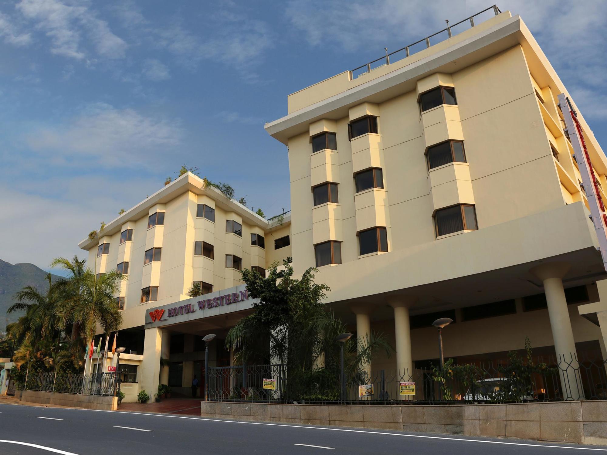 Hotel Western Gatz Theni Allinagaram Exterior foto